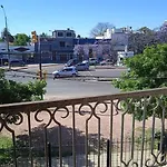 Apartamento Retro, Comodo Y Muy Luminoso.