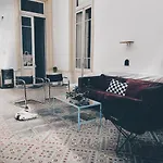 El Palacete Hostel