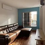Apartamento En Barrio Sur Dos Habitaciones