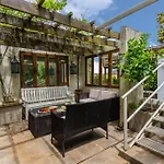 Sky Garden Sarandi Cozy Pool & Barbacue
