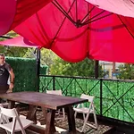 Loft Casa Dos Pisos Con Garage Pocitos Playa 4 Personas