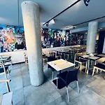 ibis Styles Montevideo Biarritz