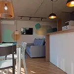 Original Modern Apartment With Beautiful View On The Rambla, Sleeps Up To 6