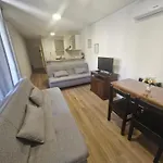 Nuevo, Apartamento Completo, Opcion Parking, En Cordon Soho