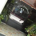Hotel Aramburu