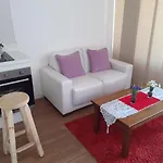 Depto en Punta carretas con parking y balcón