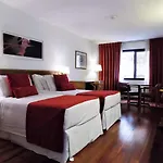 Balmoral Plaza Hotel