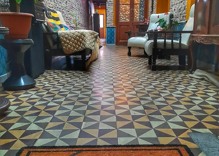 El Patio De La Morocha