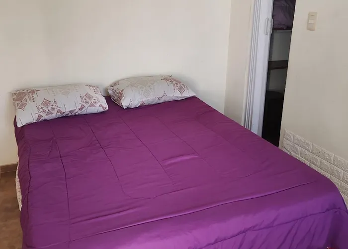 Apto Independiente Al Fondo De Casa Familiar