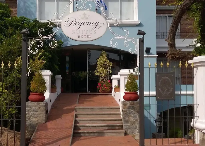 Regency Carrasco - Suites & Boutique Hotel