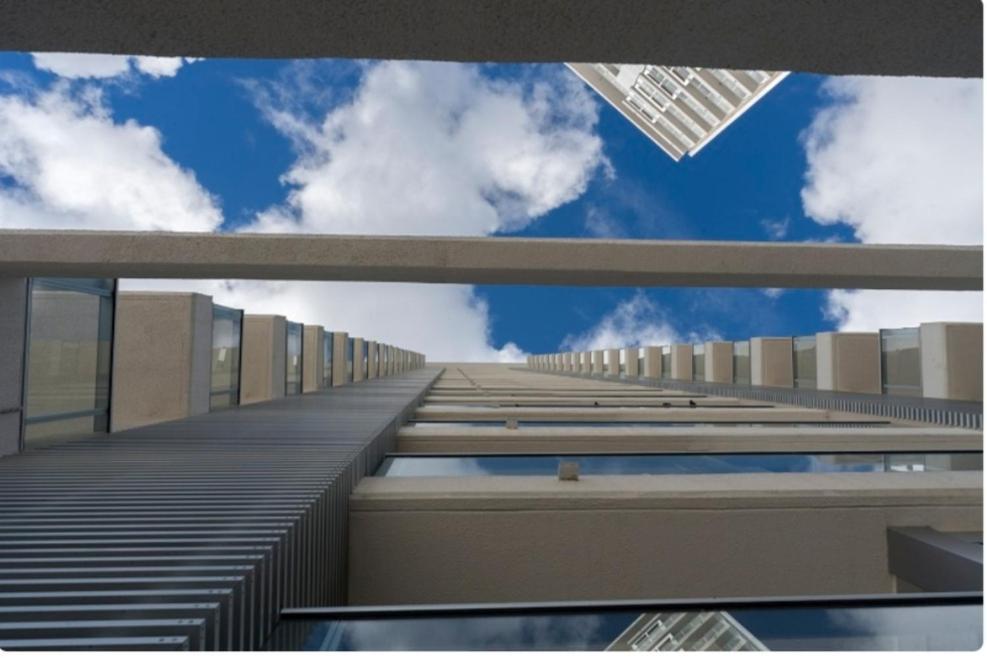 Fabuloso Apartamento Moderno, Con Excelente Vista Y Muy Bien Ubicado * Montevideo