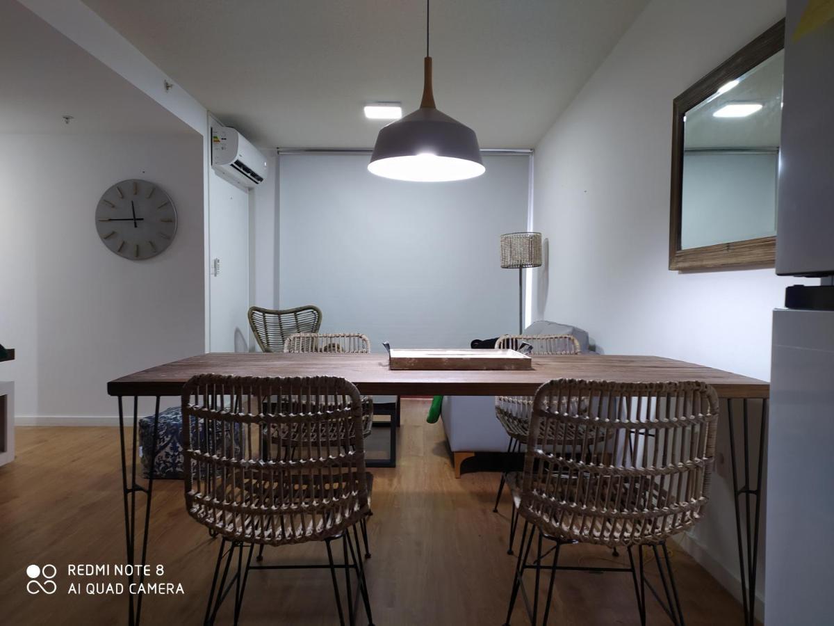 Fabuloso Apartamento Moderno, Con Excelente Vista Y Muy Bien Ubicado Apartamento