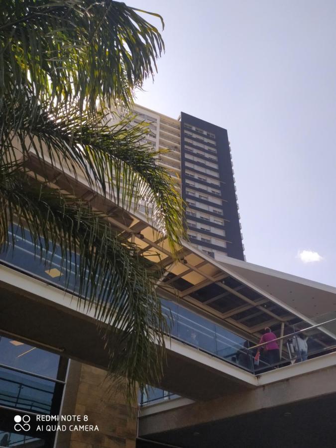 Fabuloso Apartamento Moderno, Con Excelente Vista Y Muy Bien Ubicado *