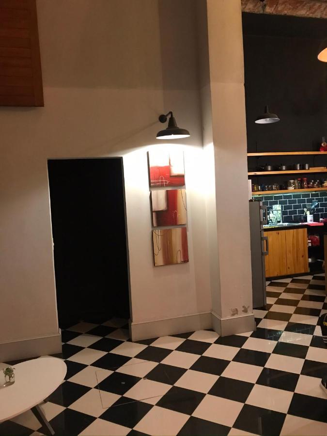 Ahivá Espacio Temporal * Montevideo