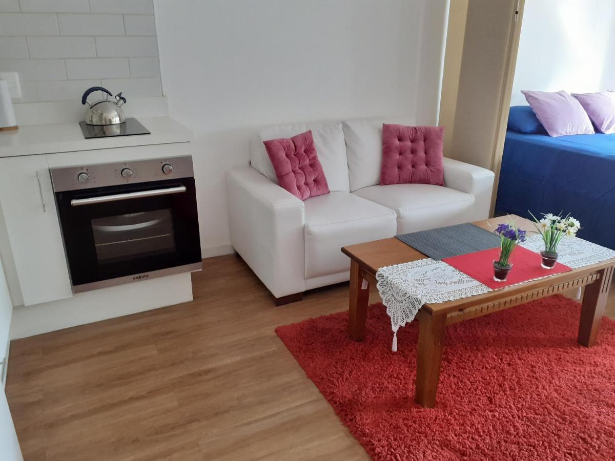 Apartamento Depto En Punta Carretas Con Parking Y Balcón