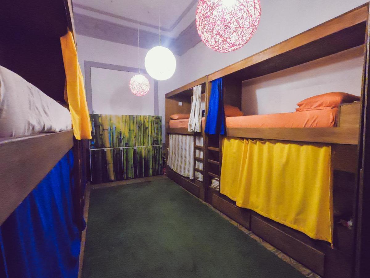 Charruas Hostal Montevideo