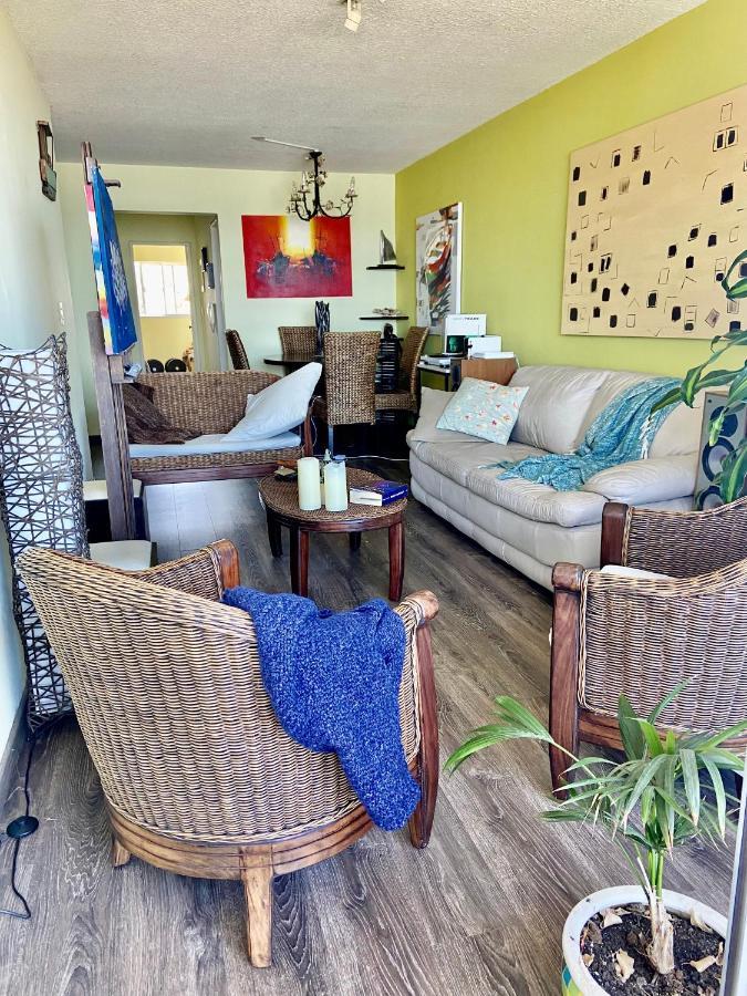Apartamento Apartamento frente a la playa Malvín, Montevideo *