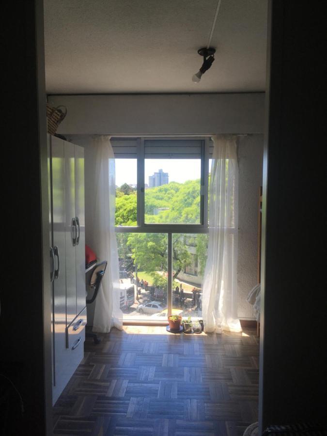 Apartamento Apartamento sobre Bulevar Artigas y 18 de Julio *