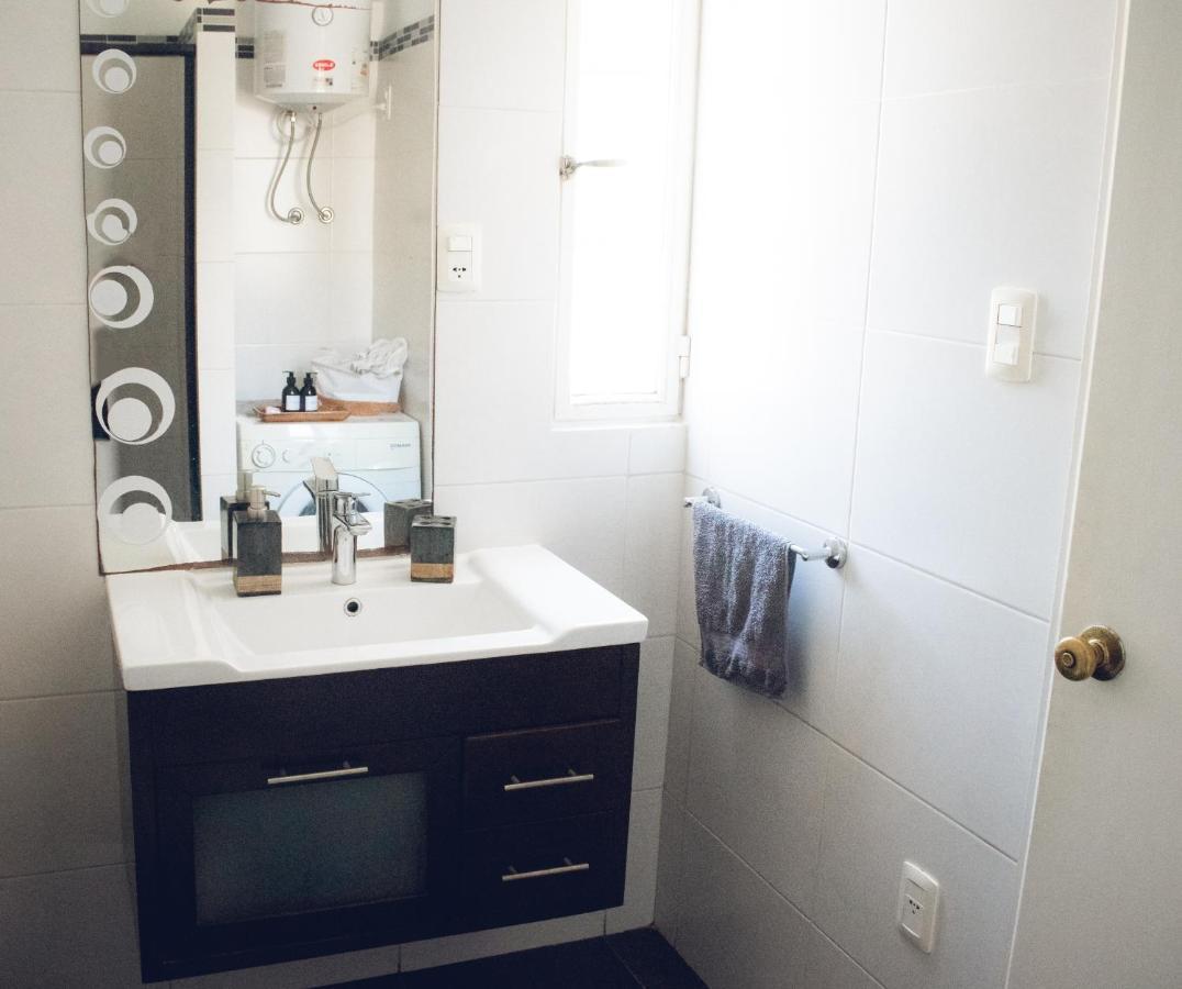 Apto. Entero Ciudad Vieja Apartamento *
