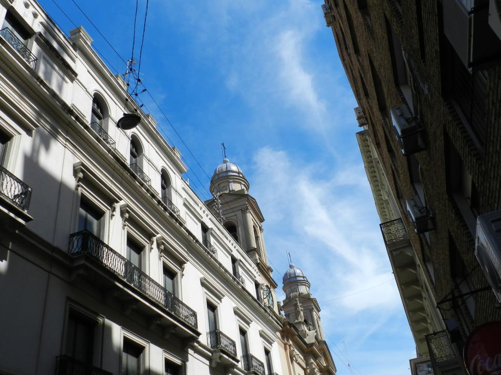 Casa Sarandi Pensión