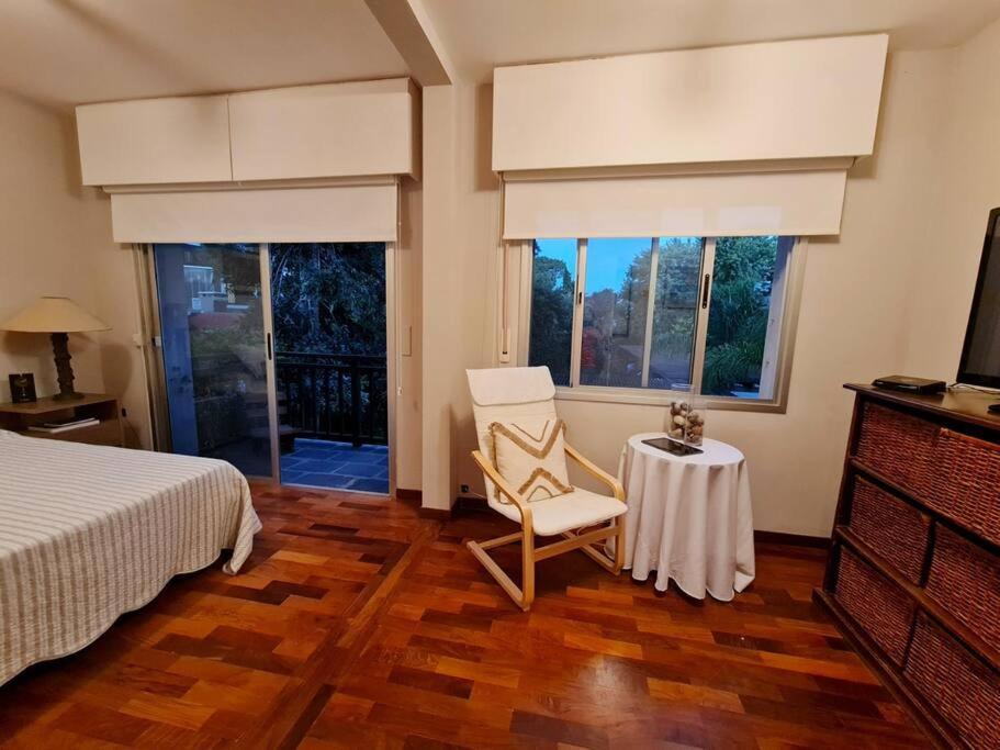 Hermosa Habitación En En Carrasco.