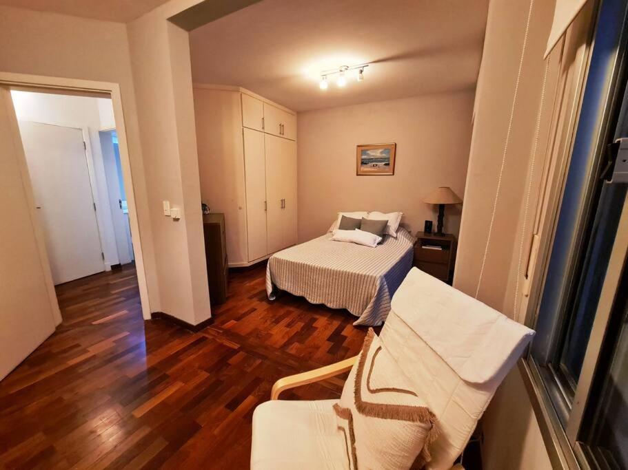 Hermosa Habitación En En Carrasco. Apartamento *