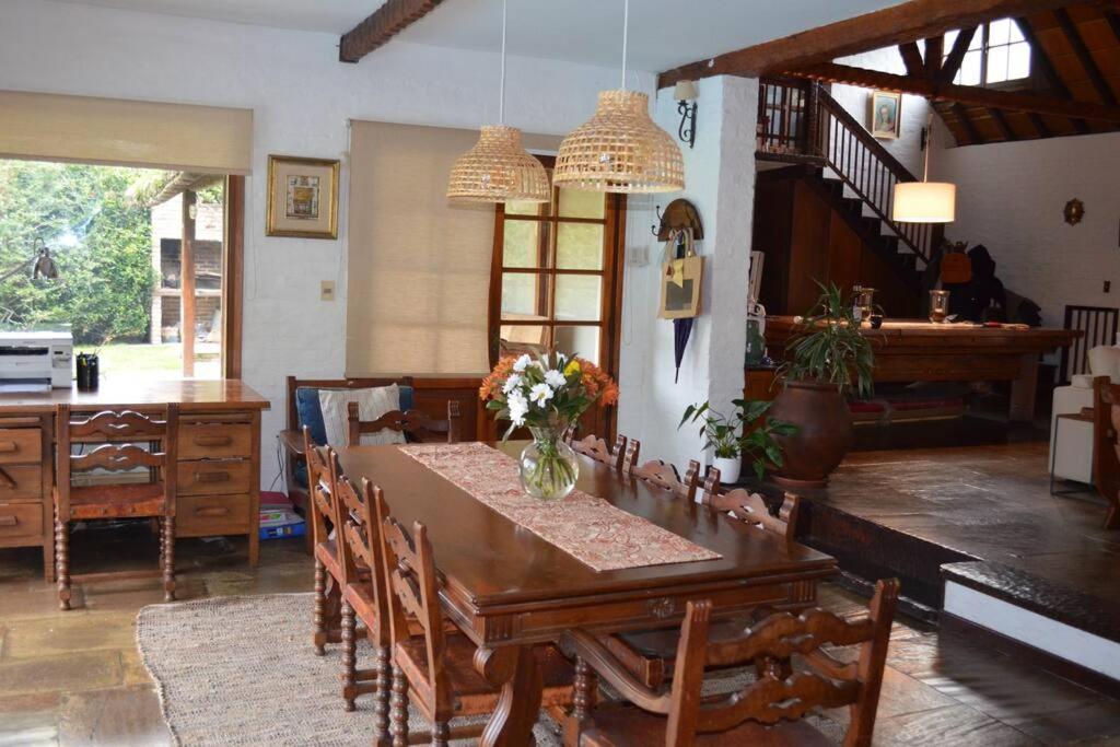 Agradable Y Espaciosa Casa - Con Piscina Сasa de vacaciones *