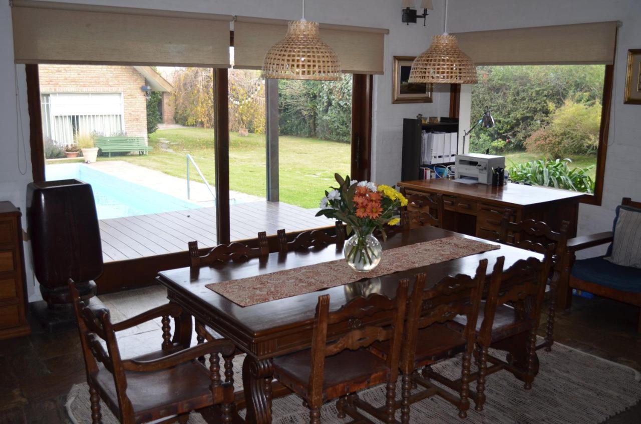 Сasa de vacaciones Agradable Y Espaciosa Casa - Con Piscina Montevideo