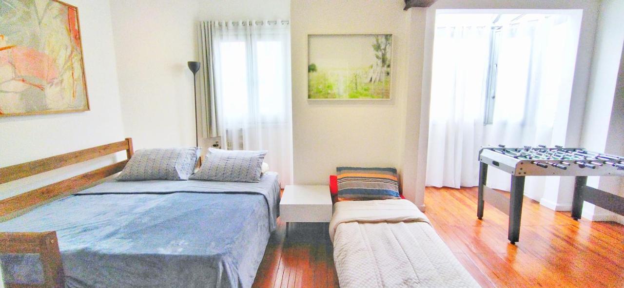 House With Large Terrace, Jacuzzi And Gated Parking For One Car