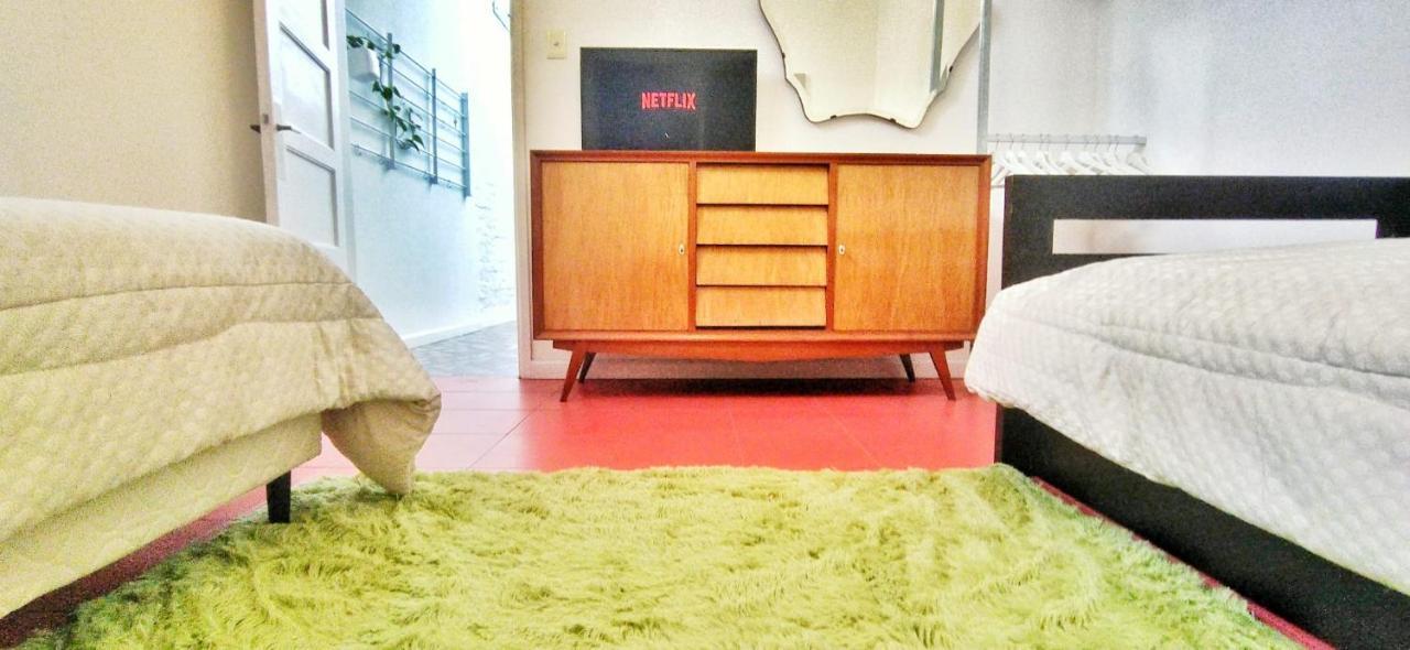 Сasa de vacaciones House With Large Terrace, Jacuzzi And Gated Parking For One Car
