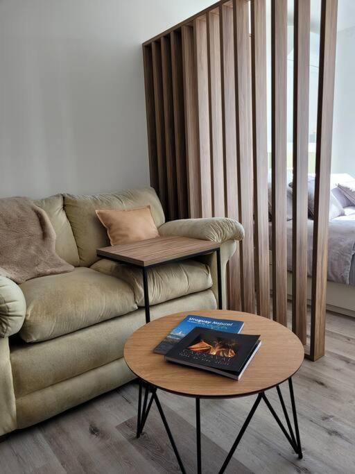 Confortable Y Luminoso Apto. A Pasos Del Mar. Apartamento *