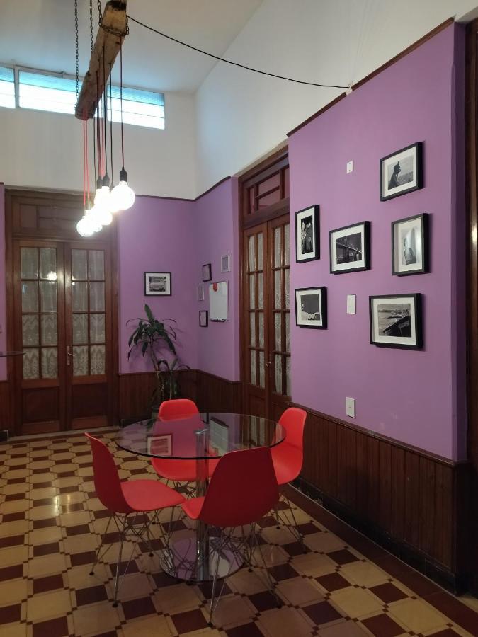Cane Acomodação com café da manhã  2*