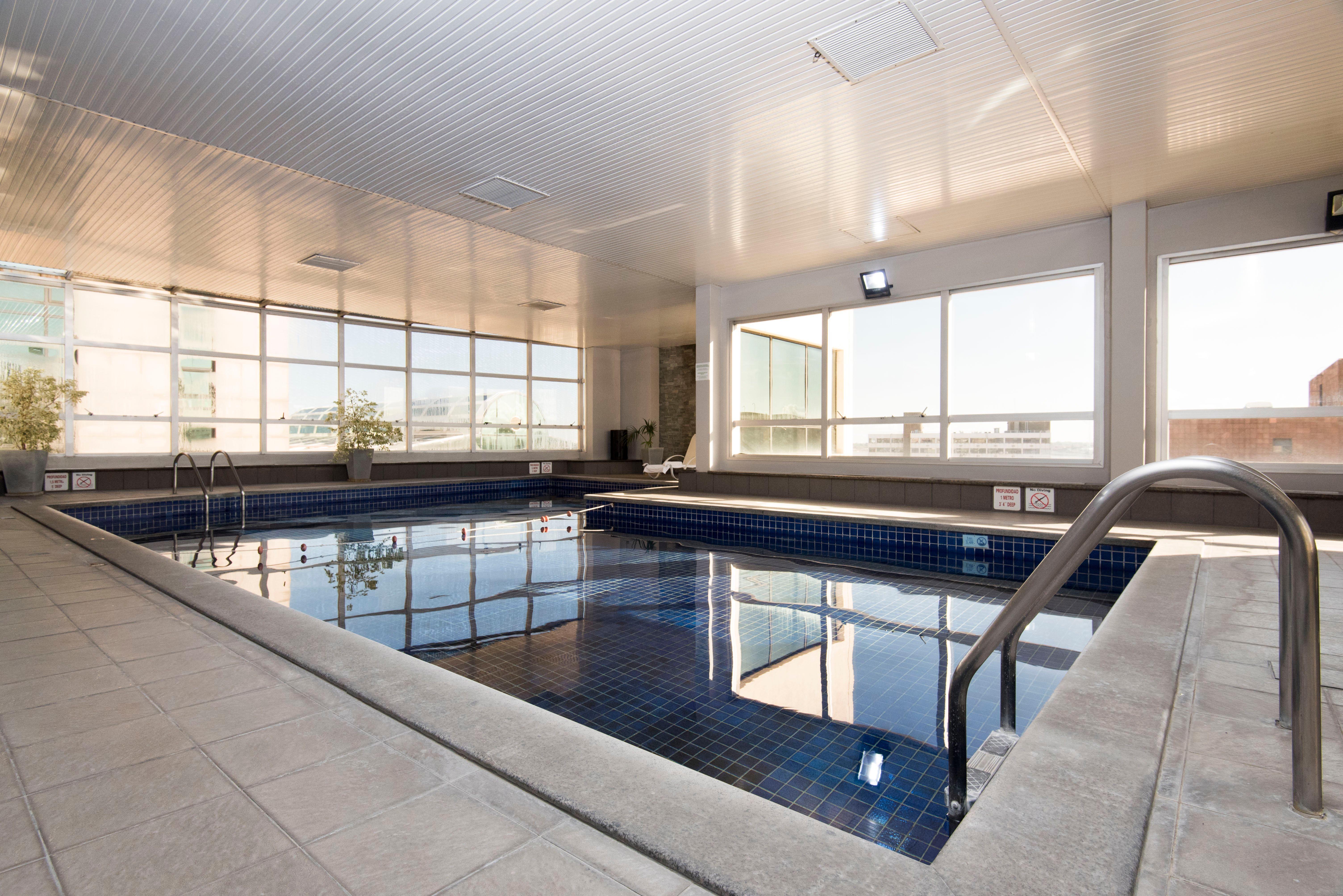 Montevideo, An Ihg 4*