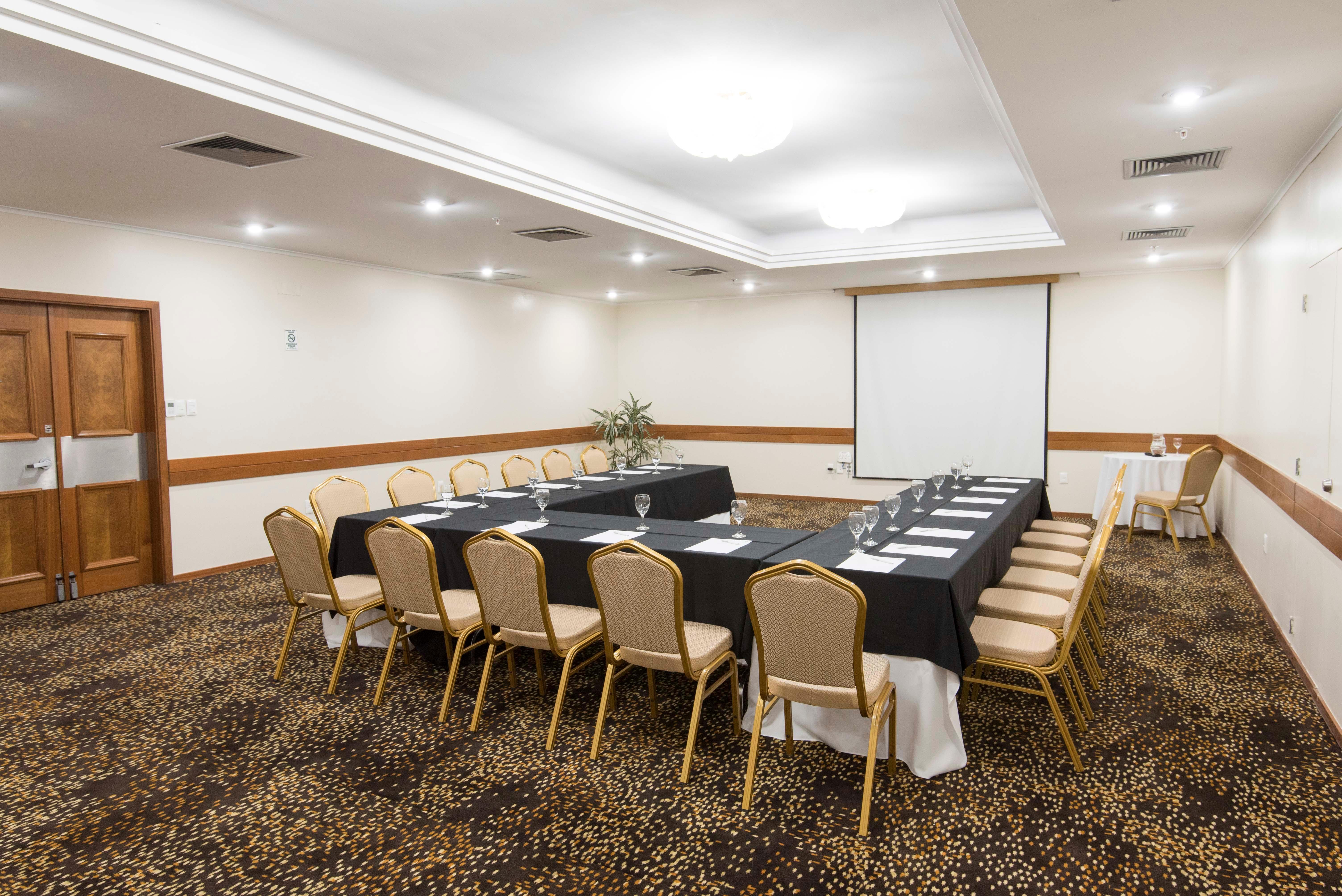 Hotel Montevideo, An Ihg Montevideo
