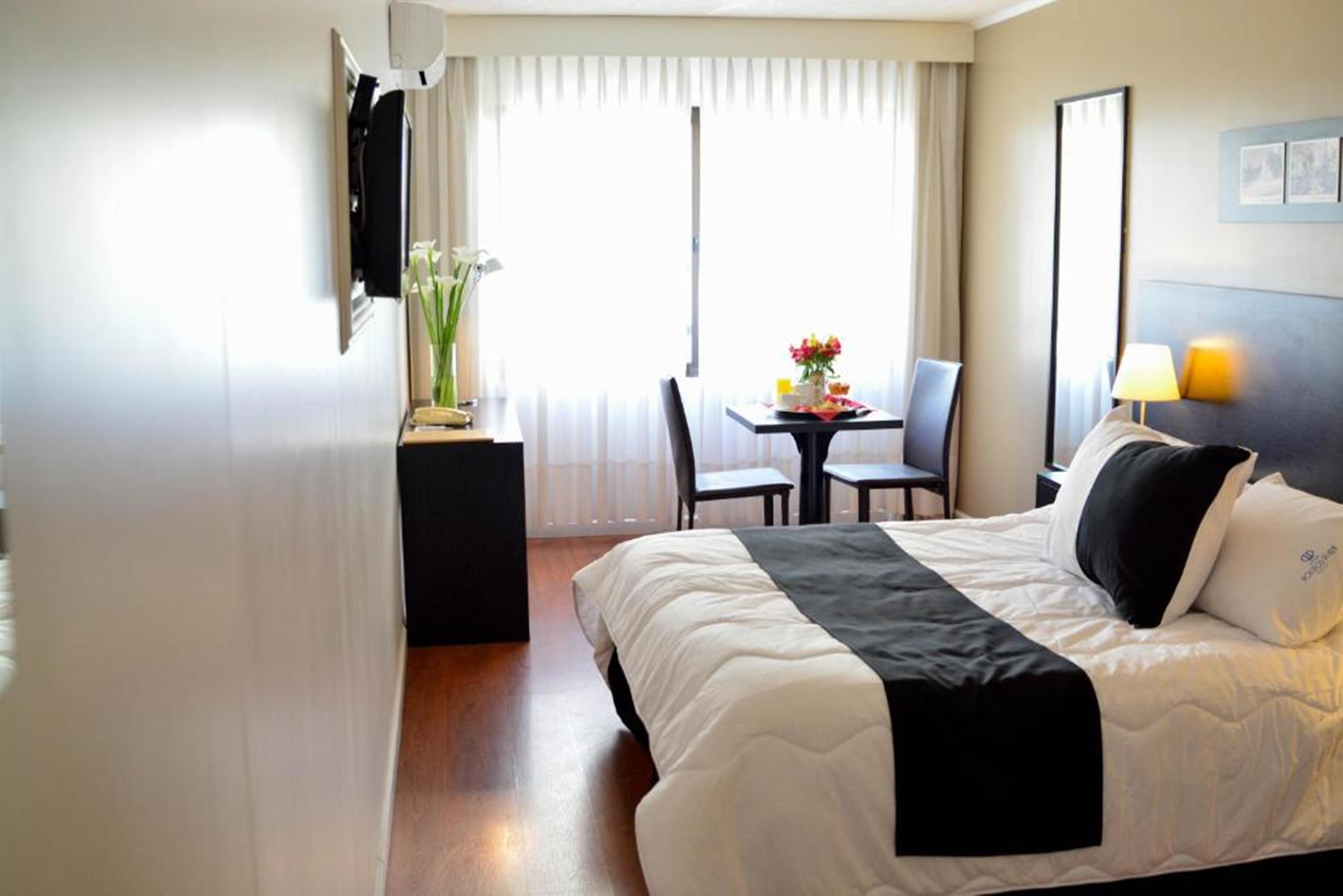 Pocitos Plaza 4*