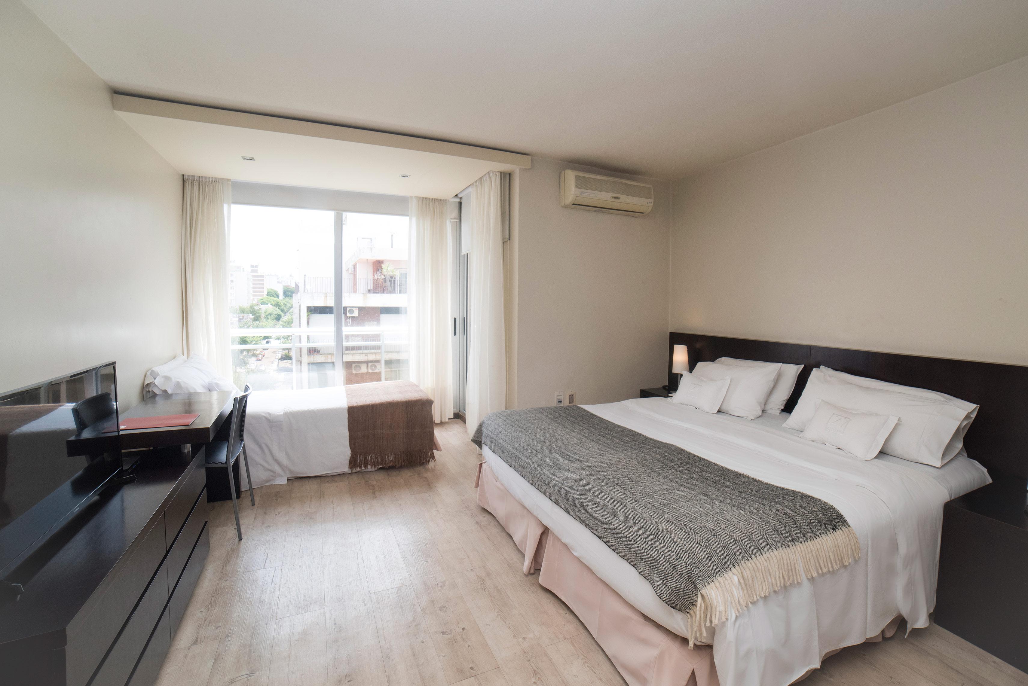 27 Hotel 3*