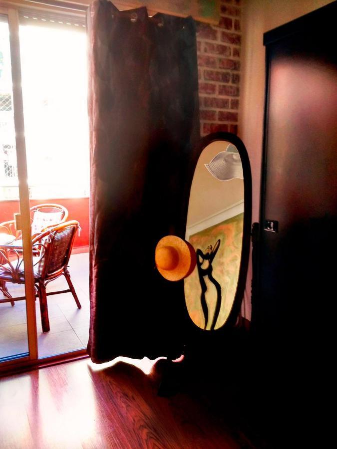 Apartamento Apto De Diseño Con Terraza A Paso De La Plaza Independencia Montevideo