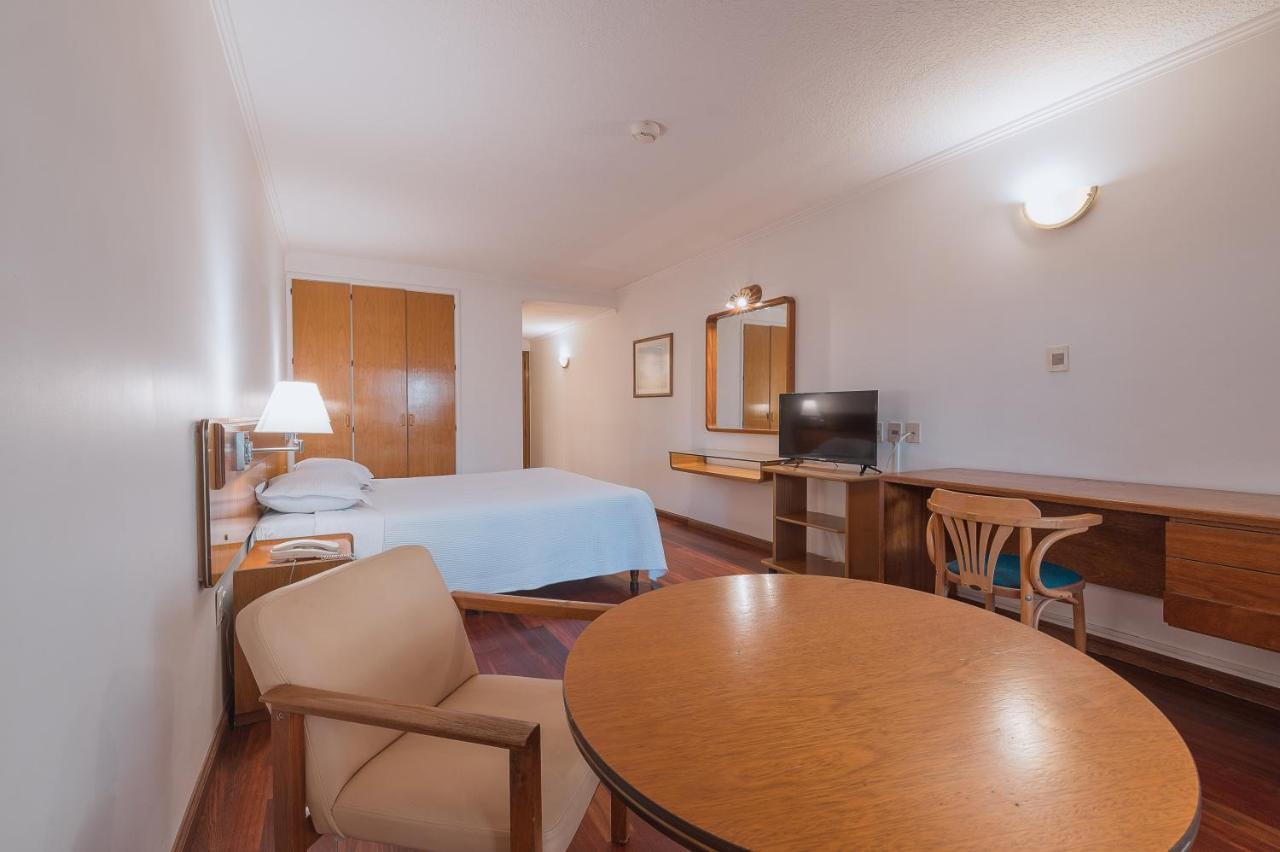 Balmoral Suites Capsule hotel