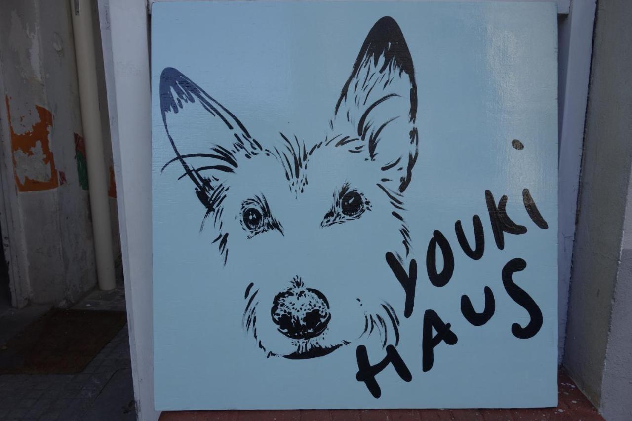 Hostal Youki Haus *