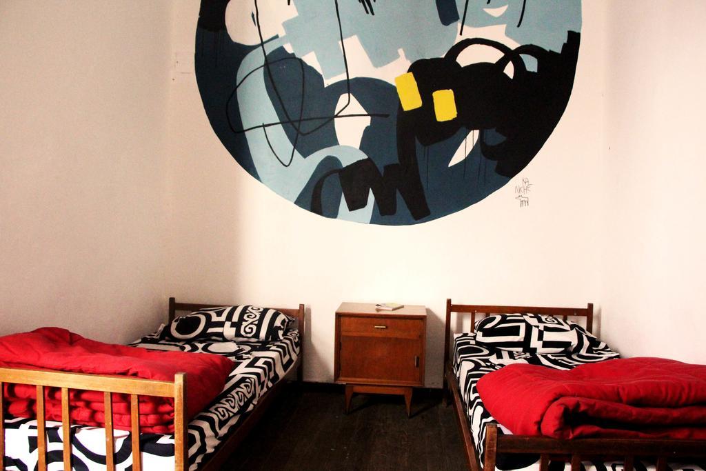 Contraluz Arthostel Hostal Montevideo