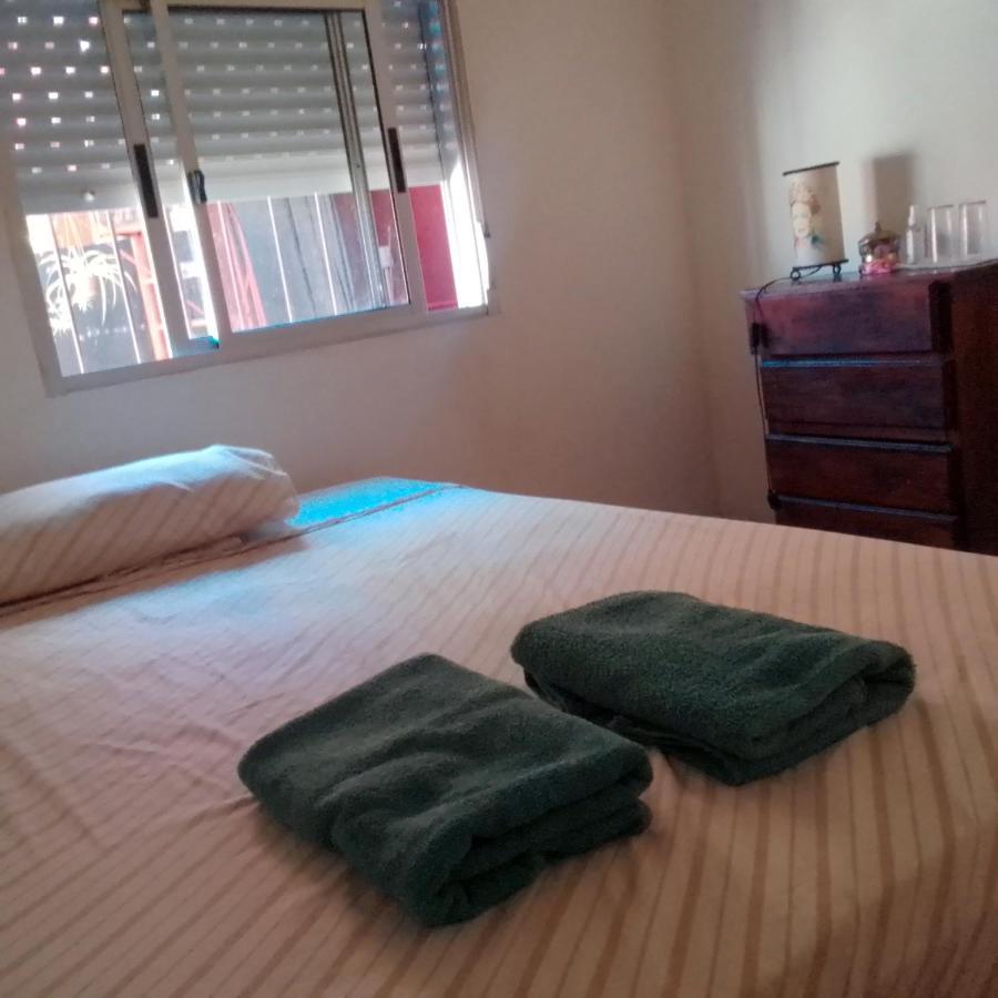 Puerto Del Buceo, En Apartamento Compartido * Montevideo