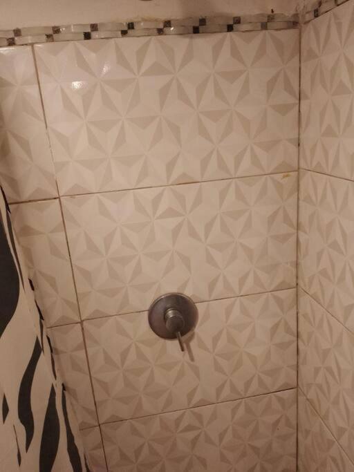 N7 7 Con Bano Privado Y Kitchenette * Montevideo