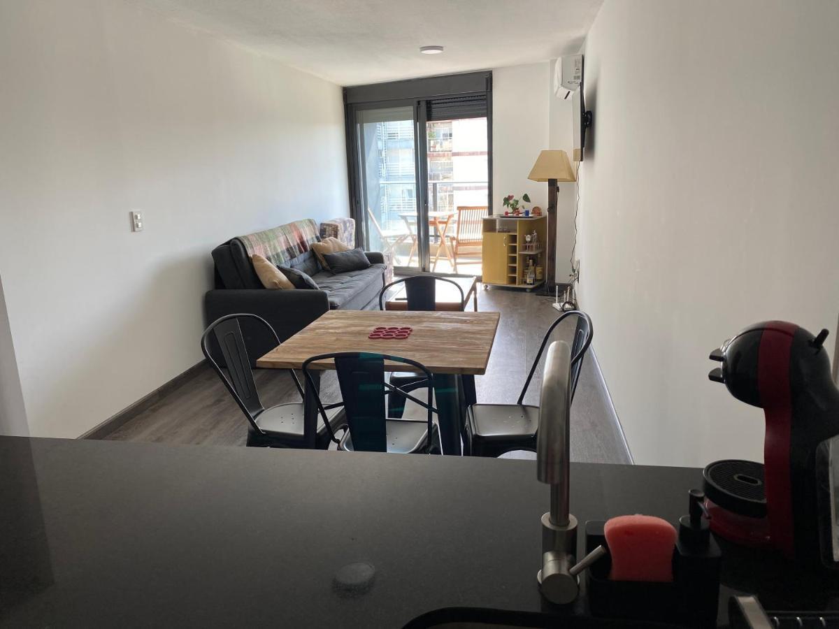 Apartamento Amplio Y Nuevo Con Excelente Ubicación Y Vista Montevideo