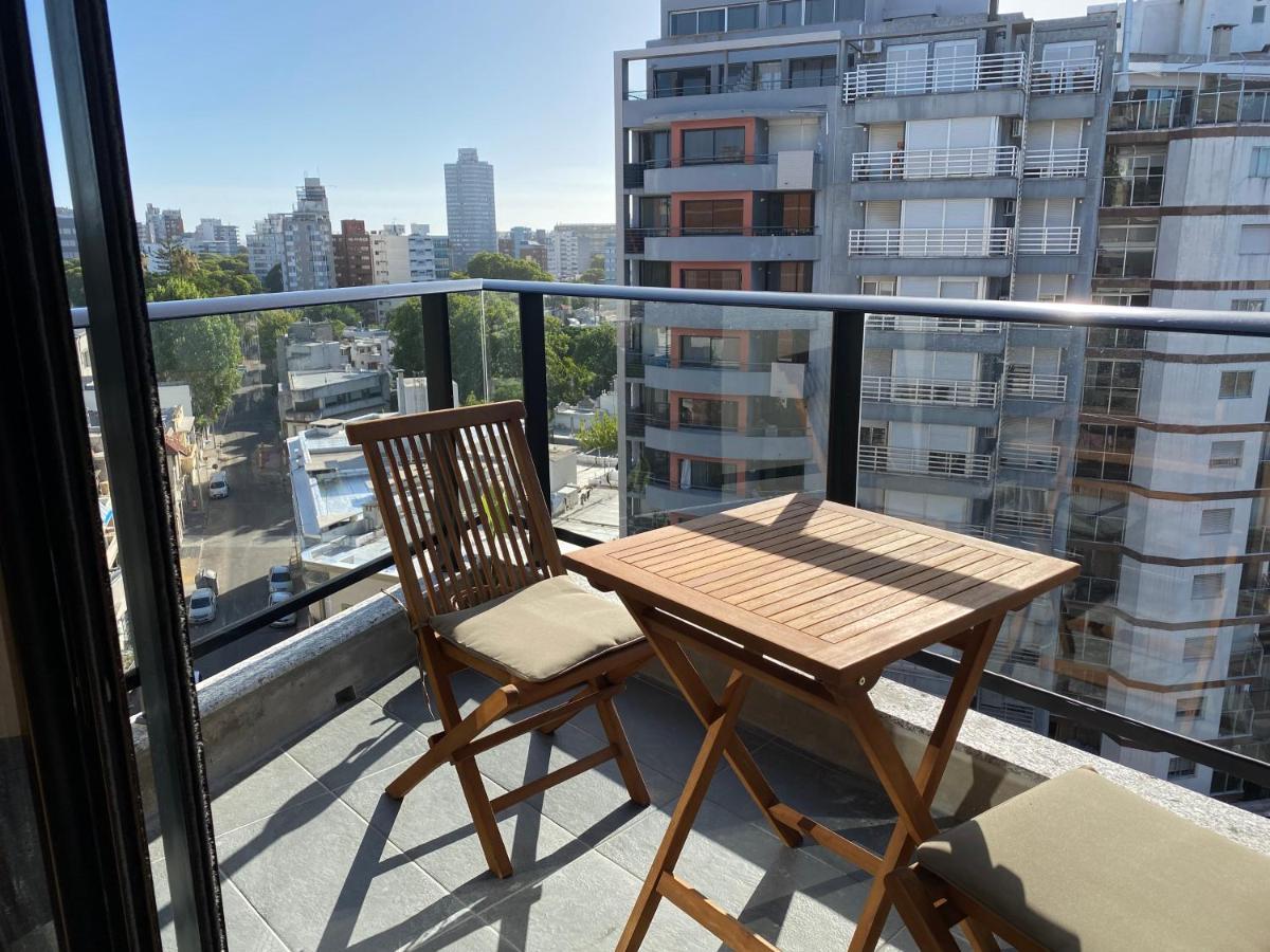 Amplio Y Nuevo Con Excelente Ubicación Y Vista Montevideo