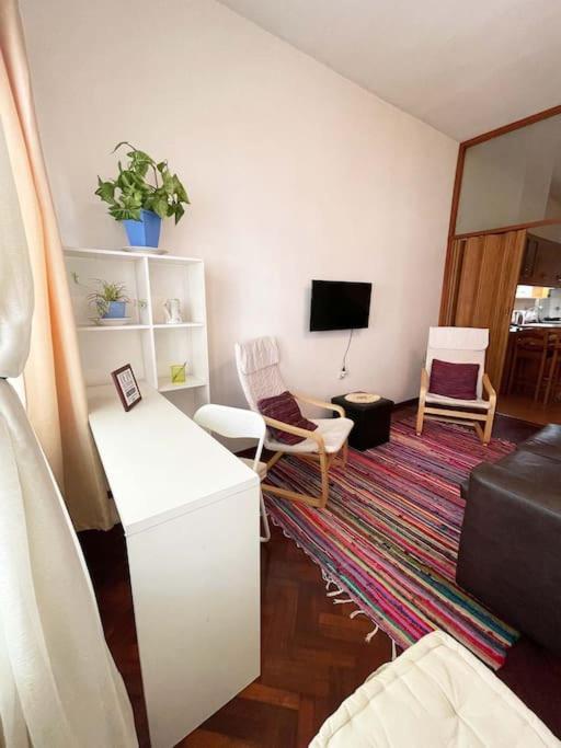 Apto A Metros De Plaza Cagancha Apartamento *