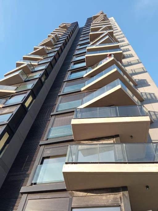 Apartamento Nuevo, Centrico Y Con Vista A La Bahia Montevideo