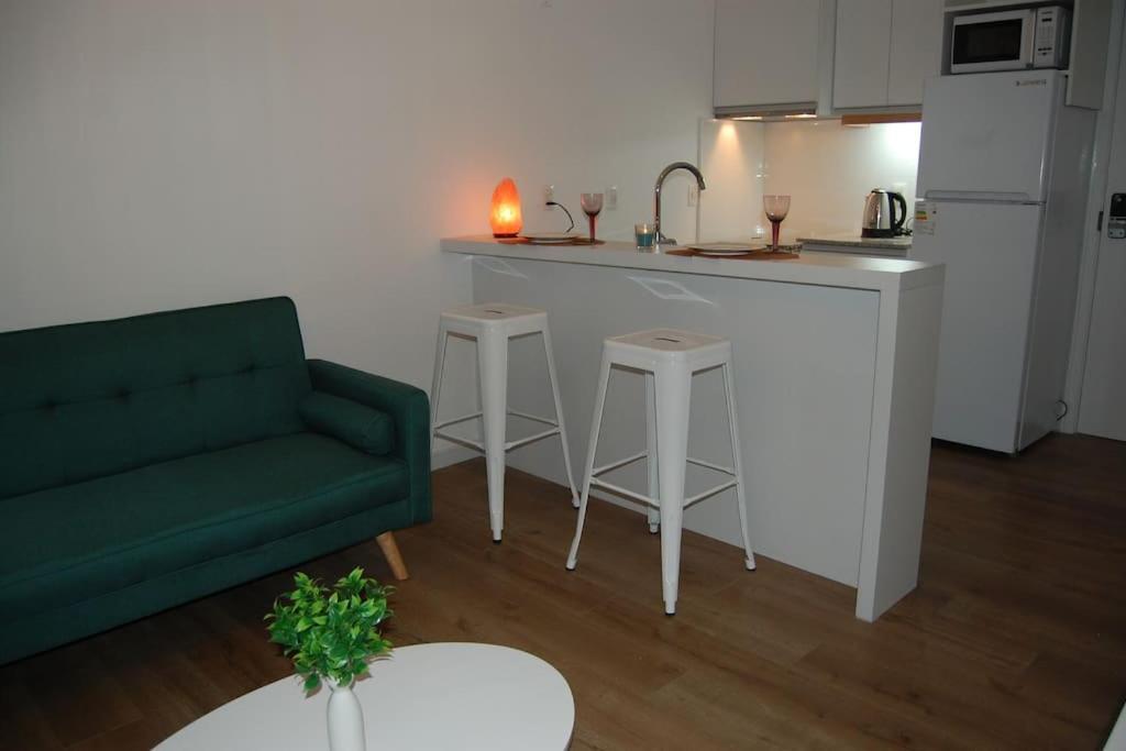 Apartamento Nuevo, Centrico Y Con Vista A La Bahia *
