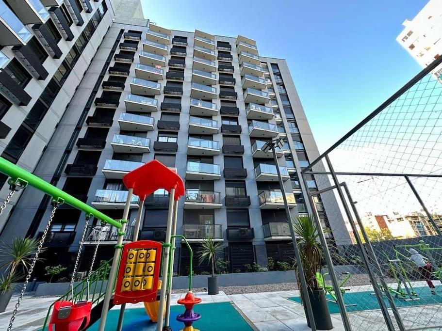 Brand New Near Port - Piso 11
