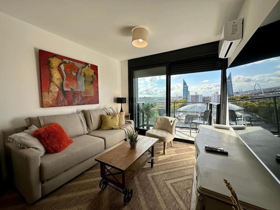 Apartamento Brand New Near Port - Piso 11