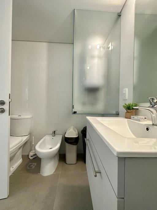 Brand New Near Port - Piso 11